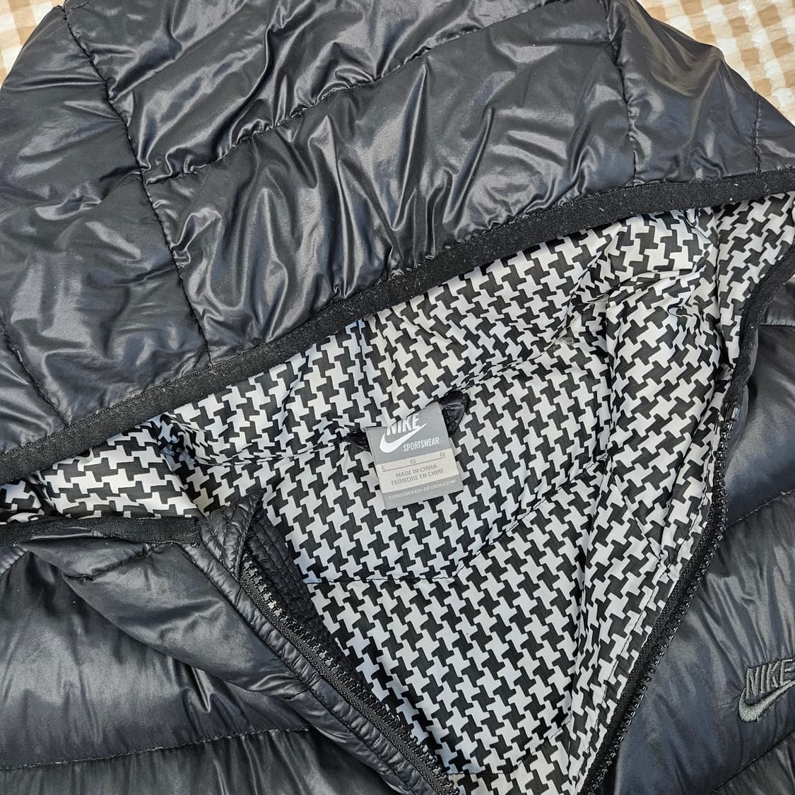 나이키 오리털 경량패딩 후드집업 남자100~105 상품이미지2