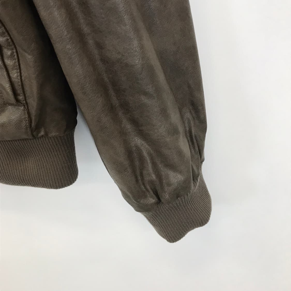 8세컨즈 에잇세컨즈 신형 페이크레더 봄버 점퍼 [XXL] 상품이미지3