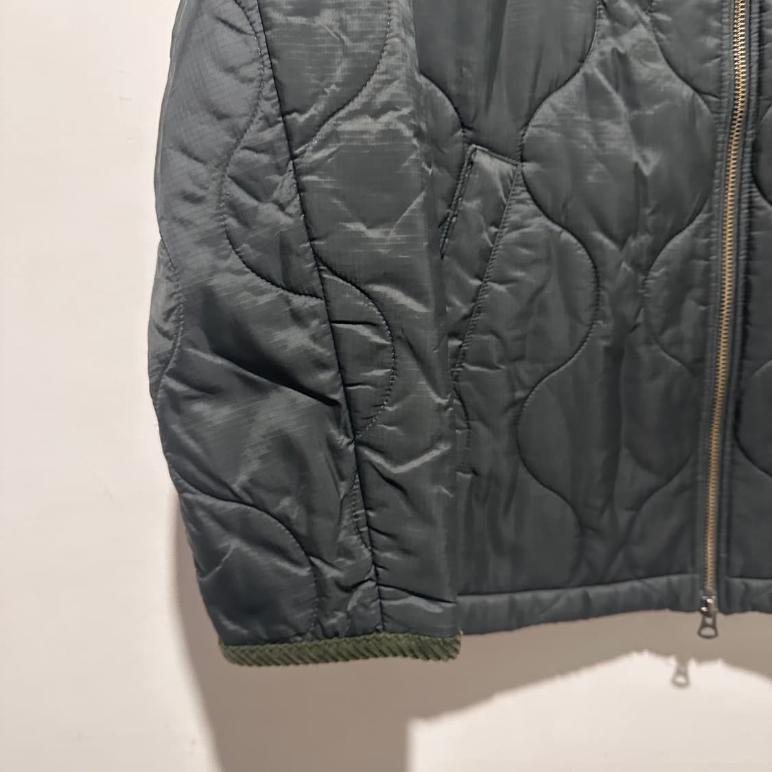 JW앤더슨 퀄팅 자켓 상품이미지3