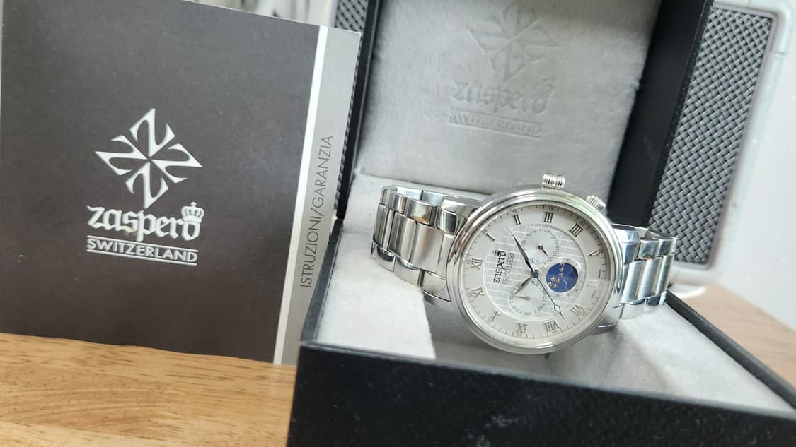 # 스위스메이드 자스페로  클라시코 문페이즈 남자명품 메탈시계 급처 상품이미지9