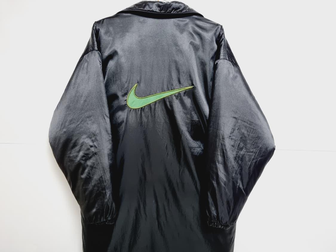 나이키 녹/검 올드스쿨 레어 유광 돕바 점퍼 롱패딩 상품이미지3