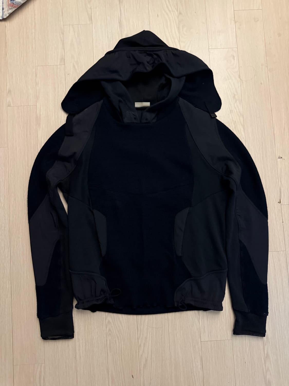 에이시네틱스 니트 후드Trooper knit black S사이즈 상품이미지1