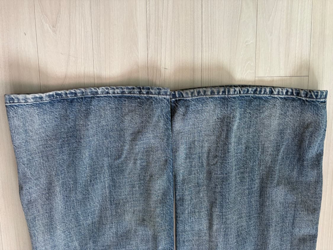 엘씨디씨 WIDE-LEG WASHED DENIM 상품이미지4