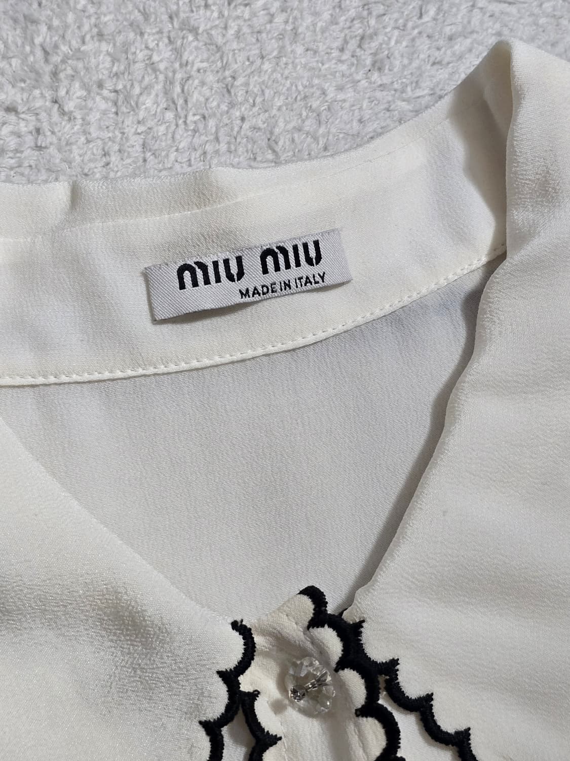 miumiu 미우미우 화이트 스칼럽 카라 실크 블라우스 38 상품이미지8