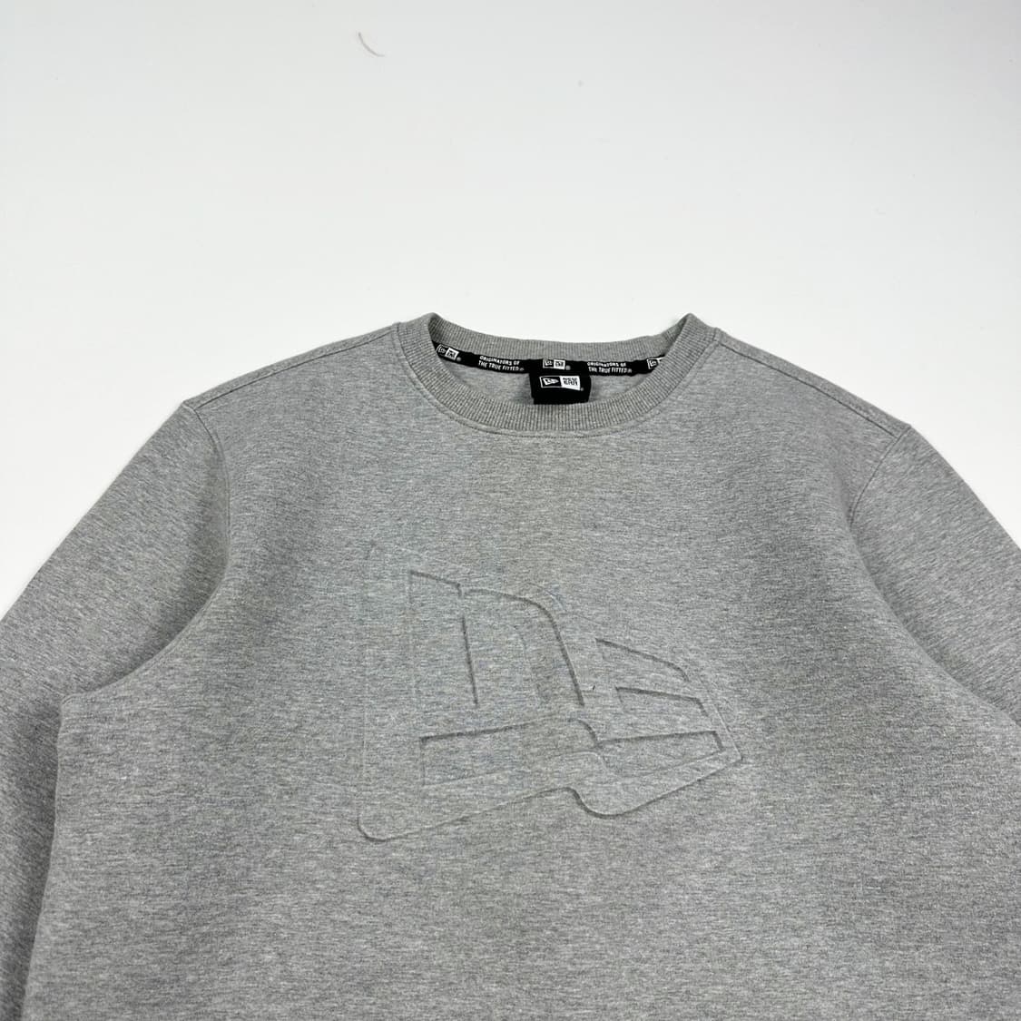 뉴에라 빅로고 그레이 크루넥 맨투맨 (M) 상품이미지1