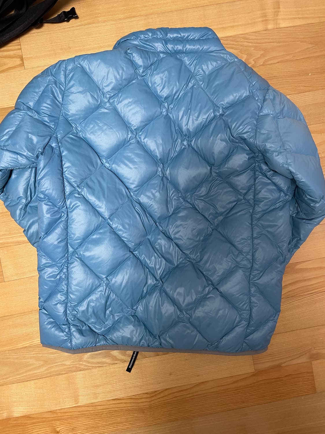 택포) 디스이즈네버댓 울트라 라이트다운 경량패딩 블루 s 상품이미지4