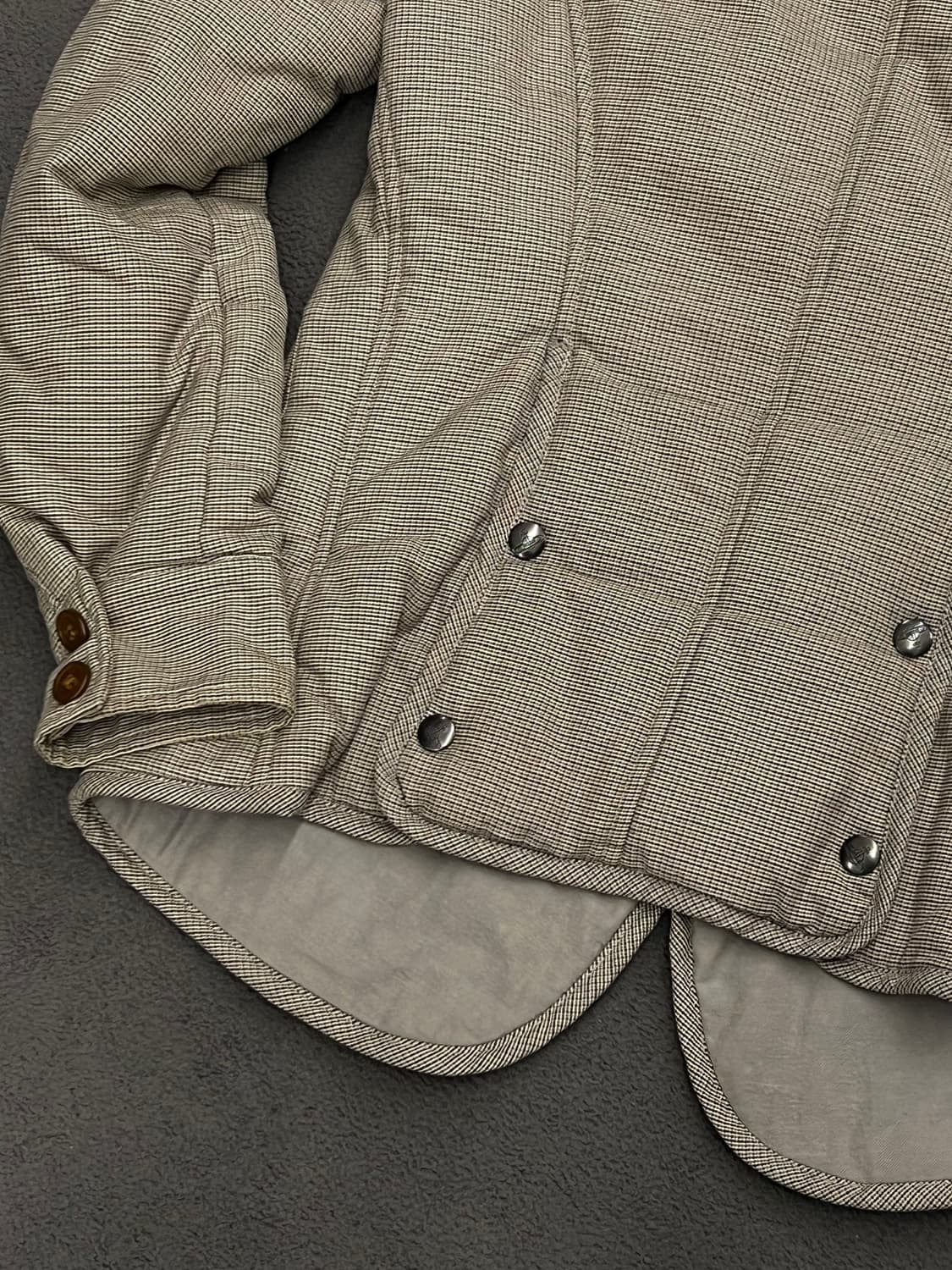 비비안 웨스트우드 백화점한 누빔 자켓 처분  상품이미지4