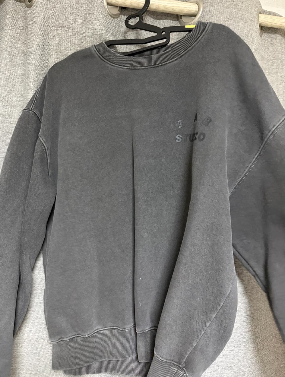 iab맨투맨 m사이즈 상품이미지1