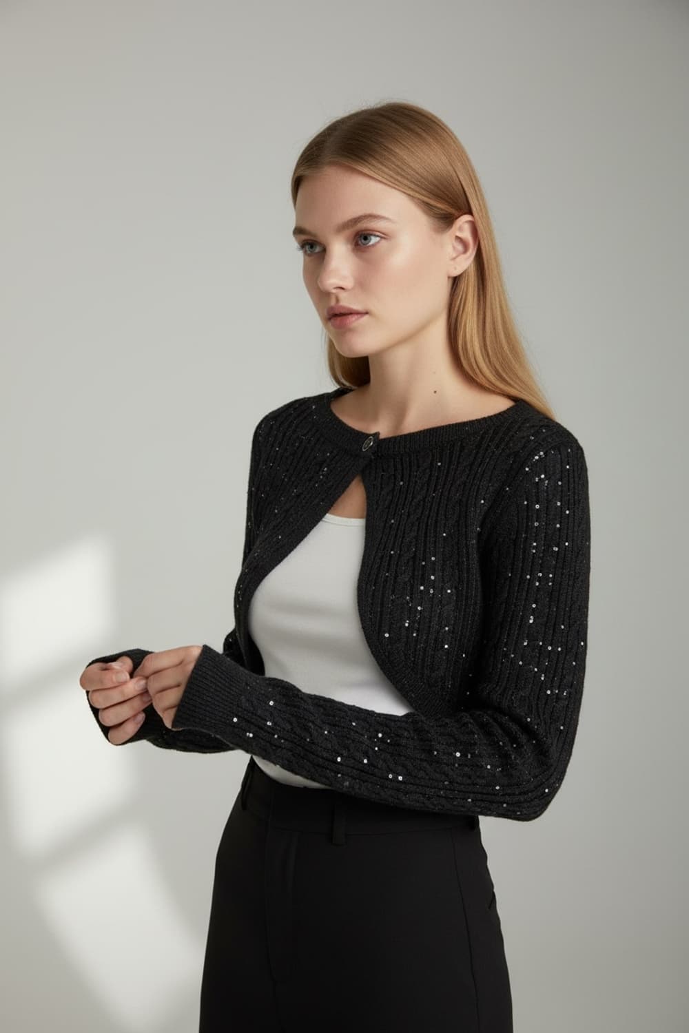 한섬 타임 딥그레이 울 크롭 가디건(Free) 상품이미지1