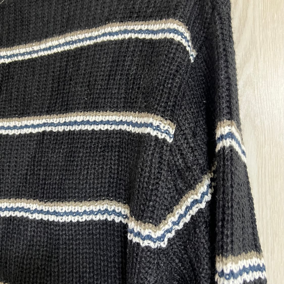 스트라이프 오버핏 니트 상품이미지4