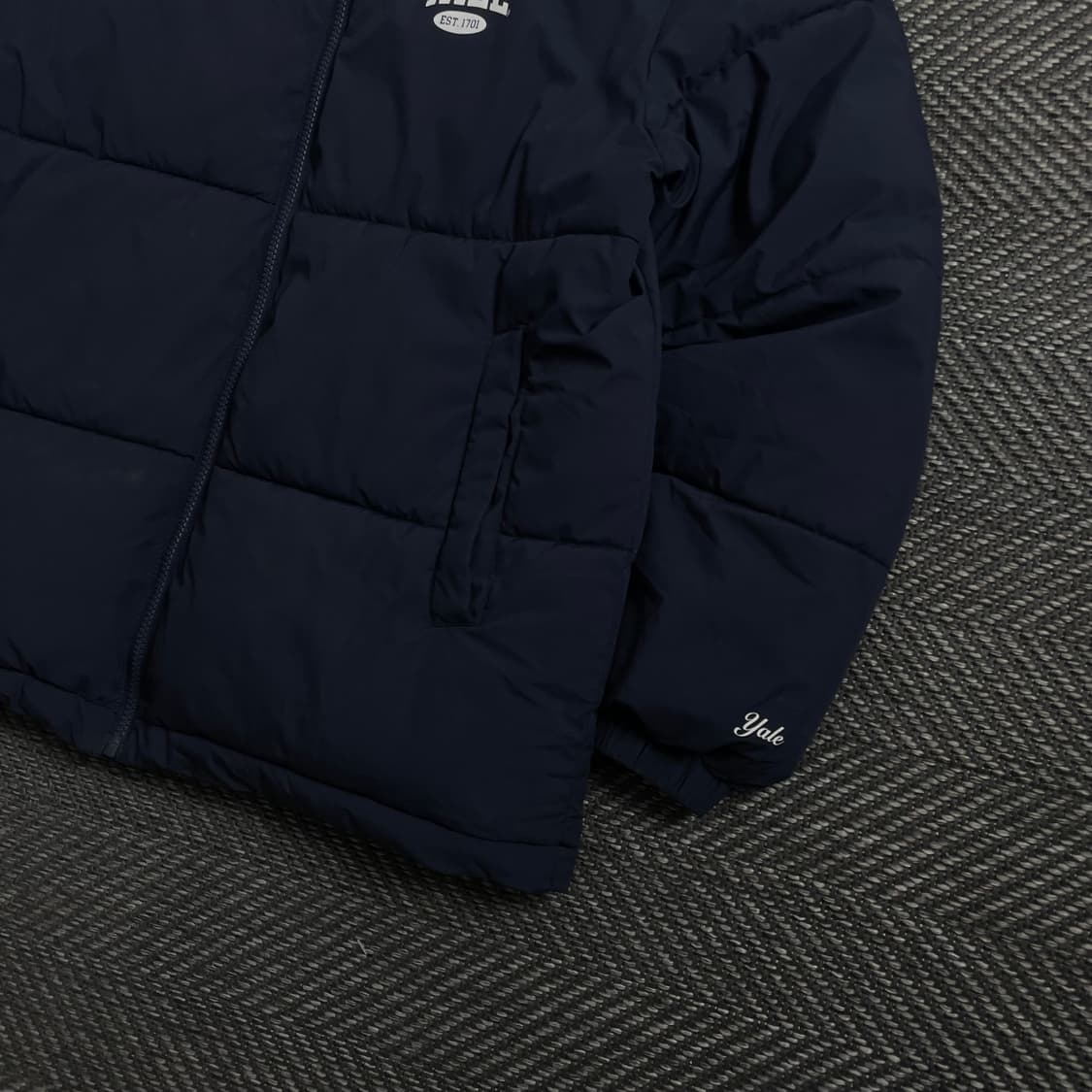 YALE 예일 로고 베이직 푸퍼 패딩 y 4254 상품이미지3