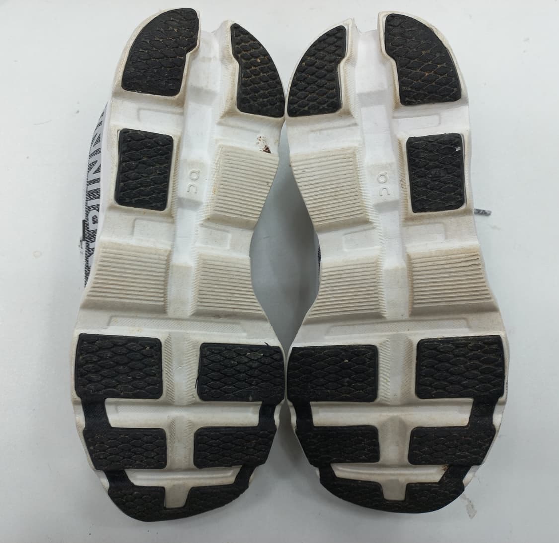 온러닝 클라우드몬스터 2 흰색 운동화 250mm 상품이미지6