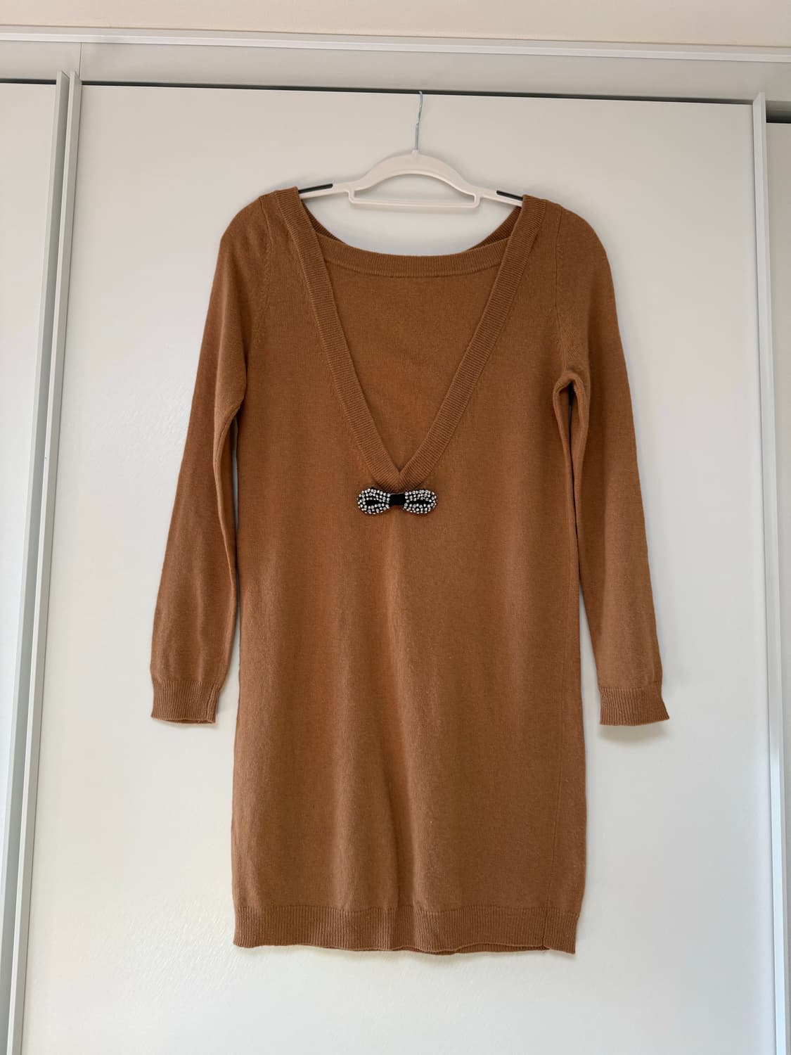 산드로 카멜 니트 원피스 상품이미지1