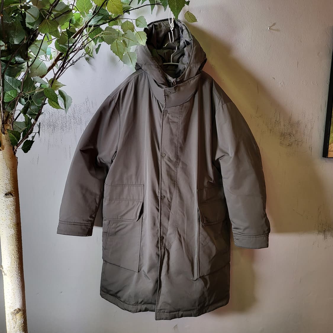 타운젠트 후드 롱 다운 점퍼 (100) 상품이미지1