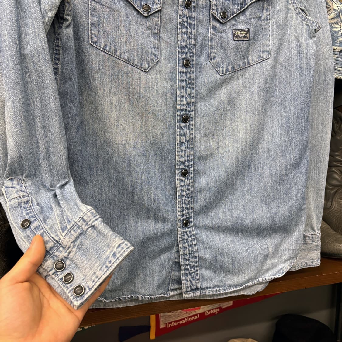 데님 앤 서플라이 랄프로렌 웨스턴 포켓 워싱 데님셔츠 펄버튼 N716 상품이미지4