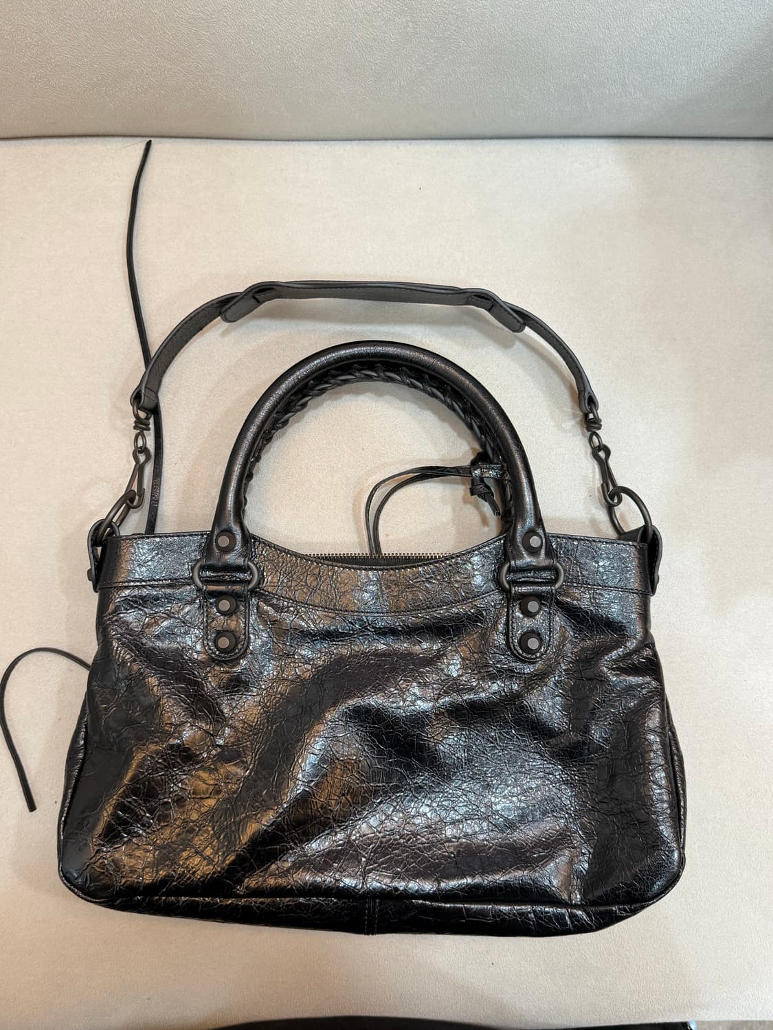 발렌시아가 르시티 퍼스트백 상품이미지6