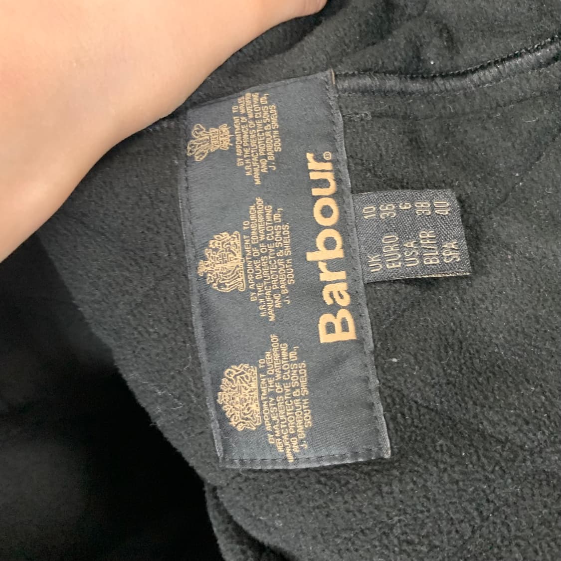 바버 인터내셔널 폴라퀼트 블랙 자켓 상품이미지7