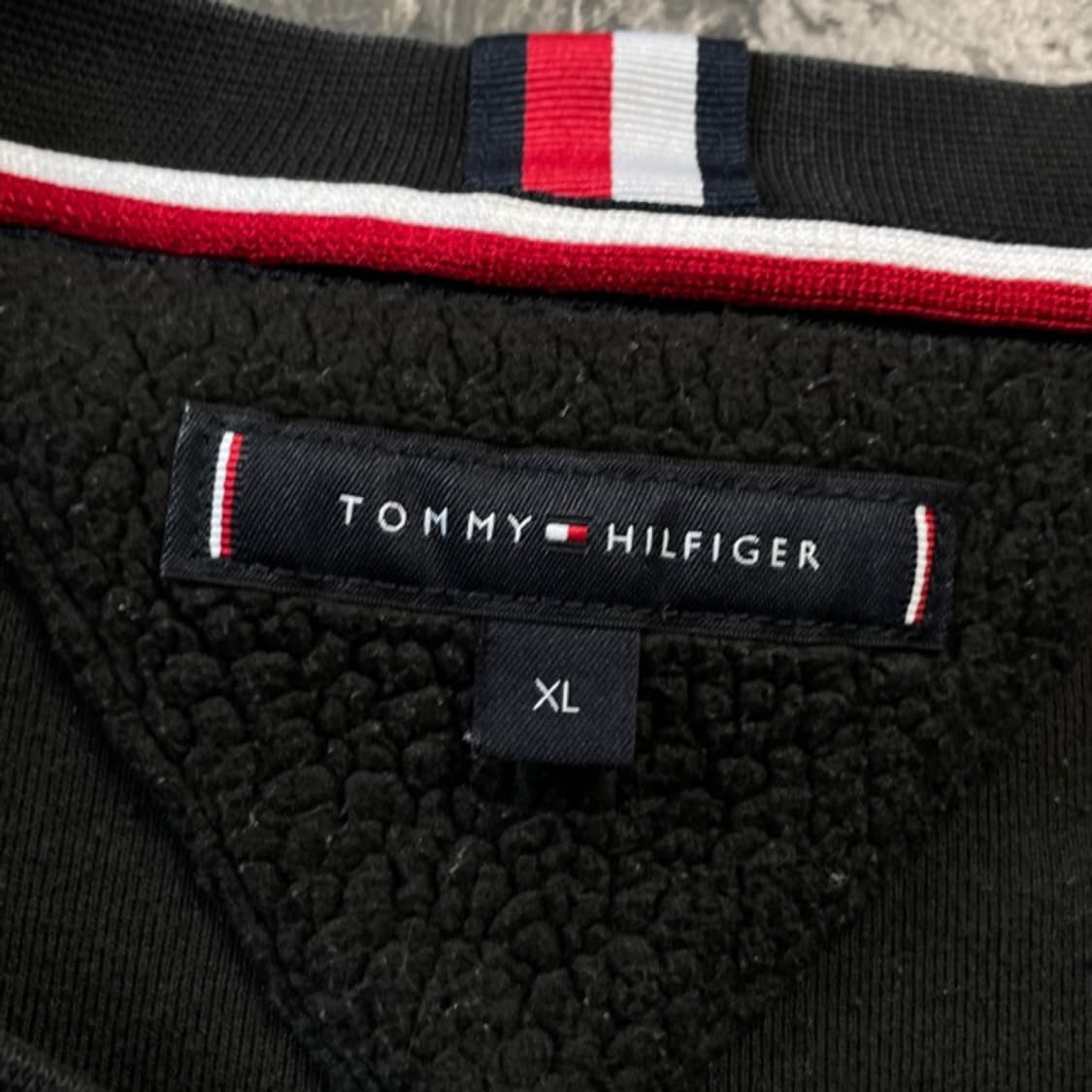 105 타미힐피거 후리스 맨투맨  상품이미지3