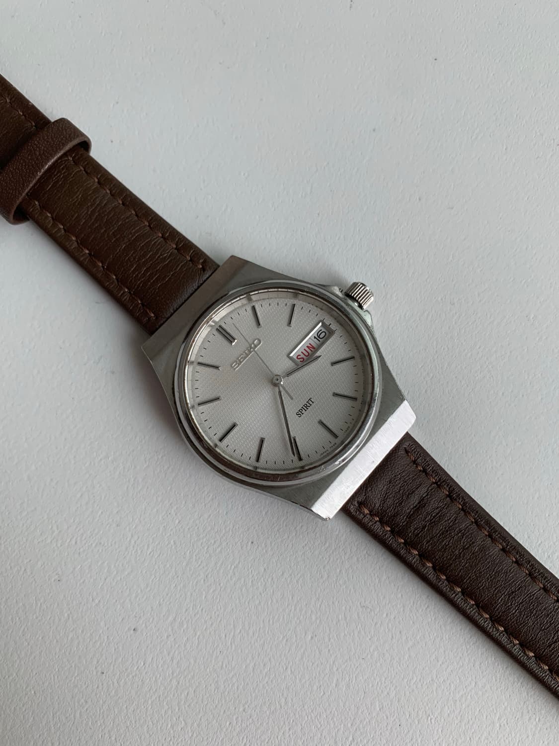 세이코 Seiko 쿼츠 브라운 래더 데이 데이트 상품이미지3