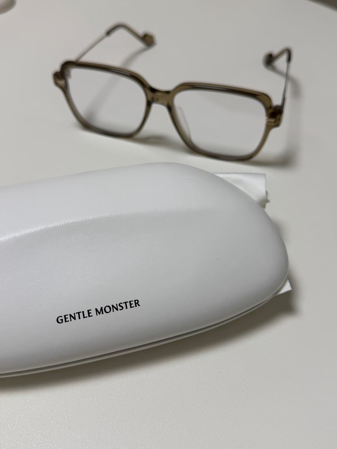 젠틀몬스터 jeff 안경 상품이미지4