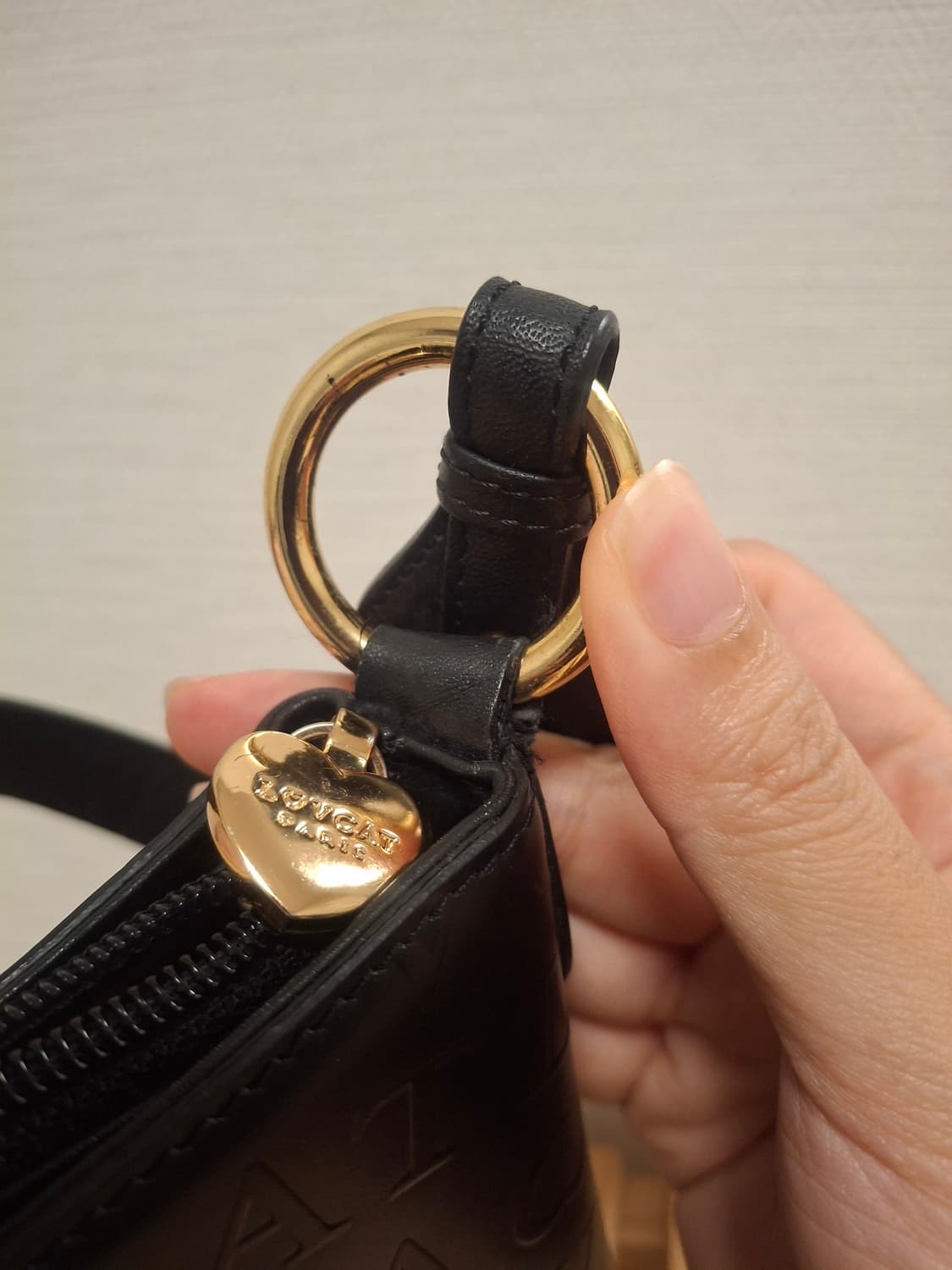 상태좋음) 러브캣 블랙 엠보 숄더백/바게트백 갸루,y2k 상품이미지4