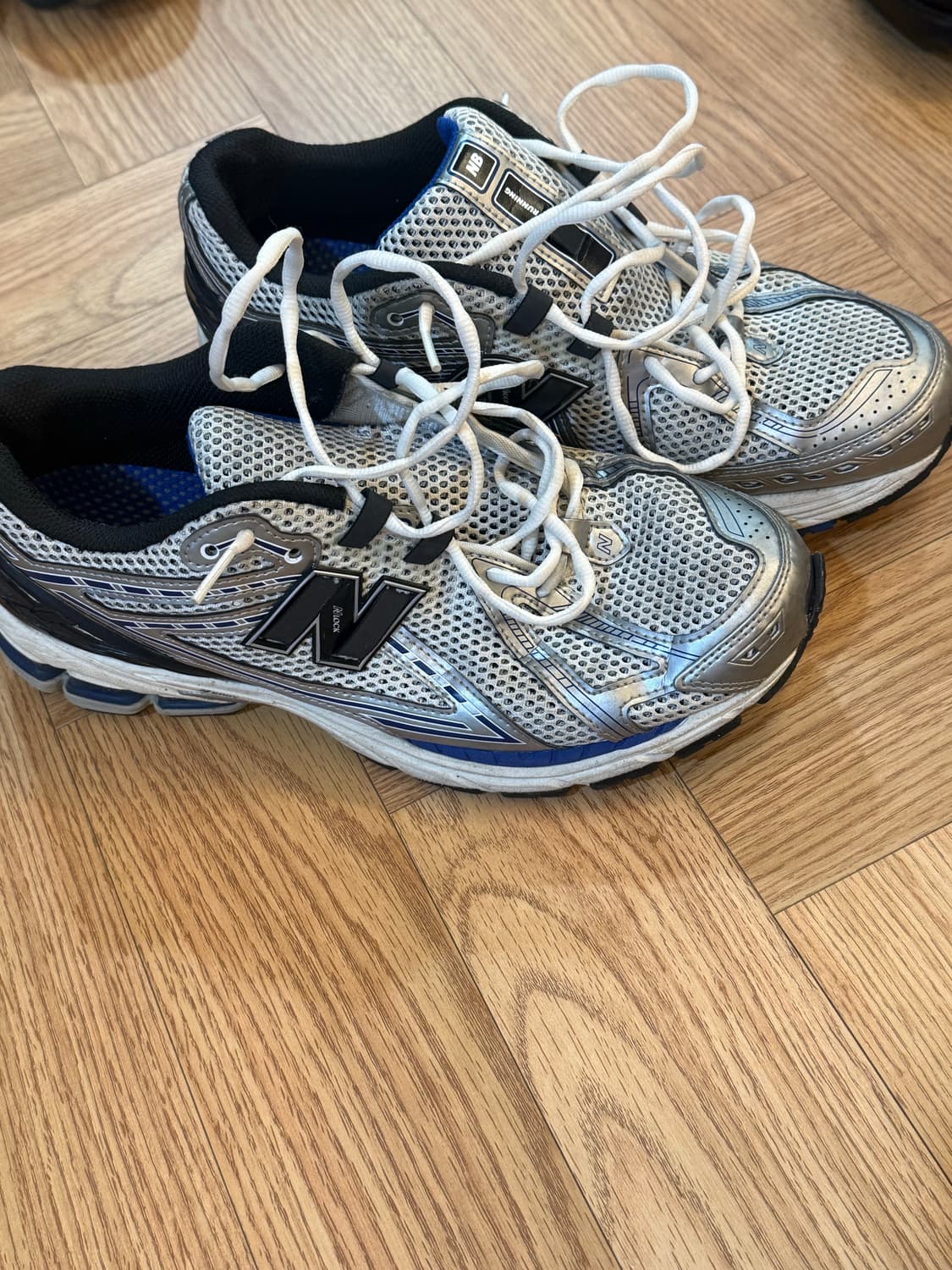 뉴발란스 1906r 280사이즈 상품이미지1