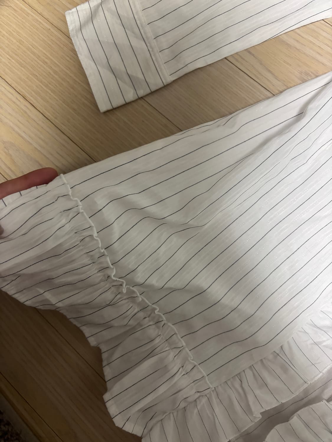 세실맥비 셔츠 상품이미지3