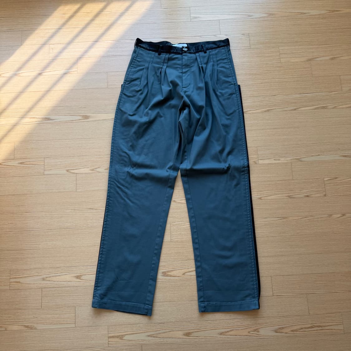 [50] 키코 코스타디노브 우고 트라우저 딥 그린 상품이미지3