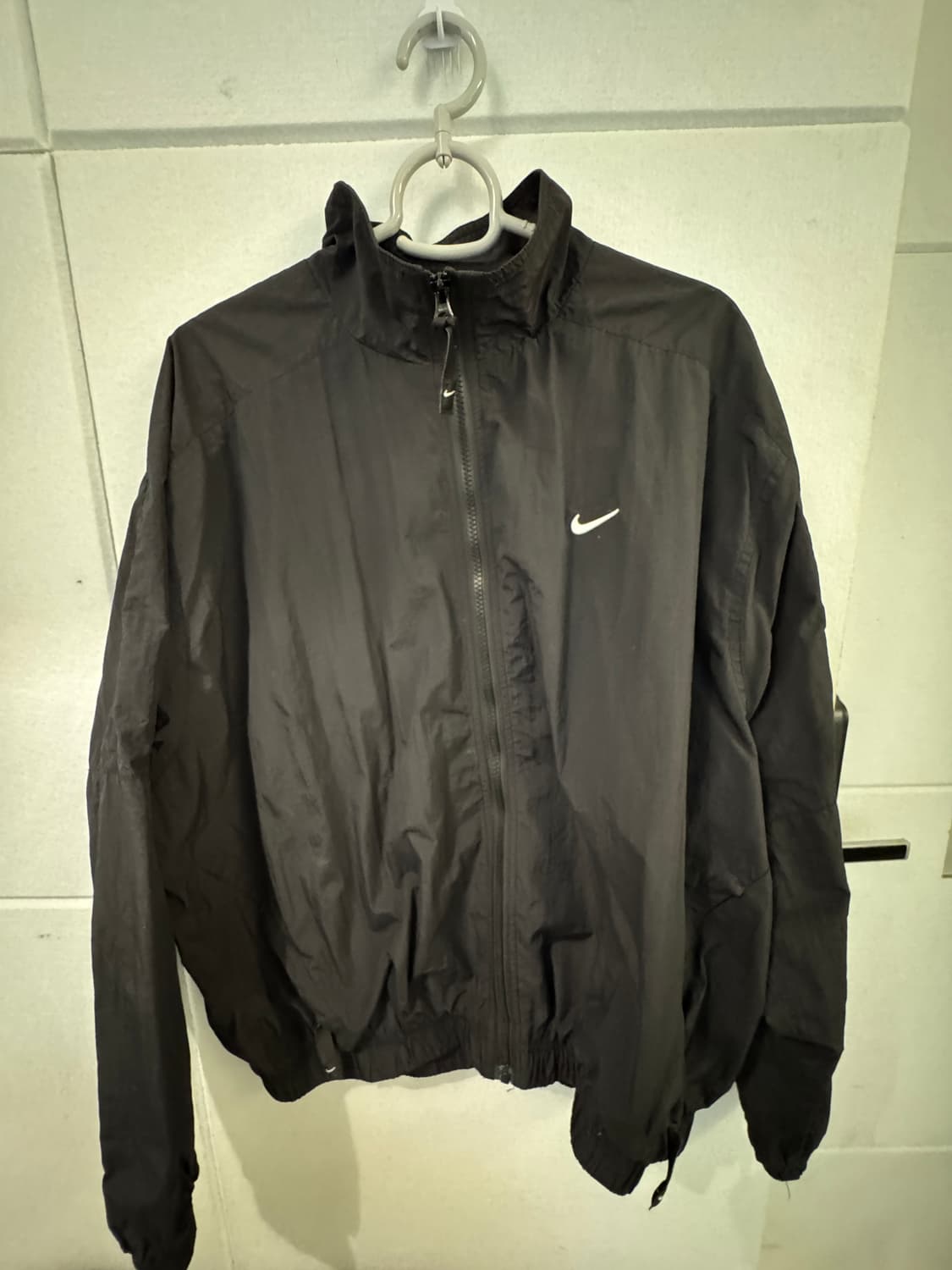 나이키 바람막이M 상품이미지2