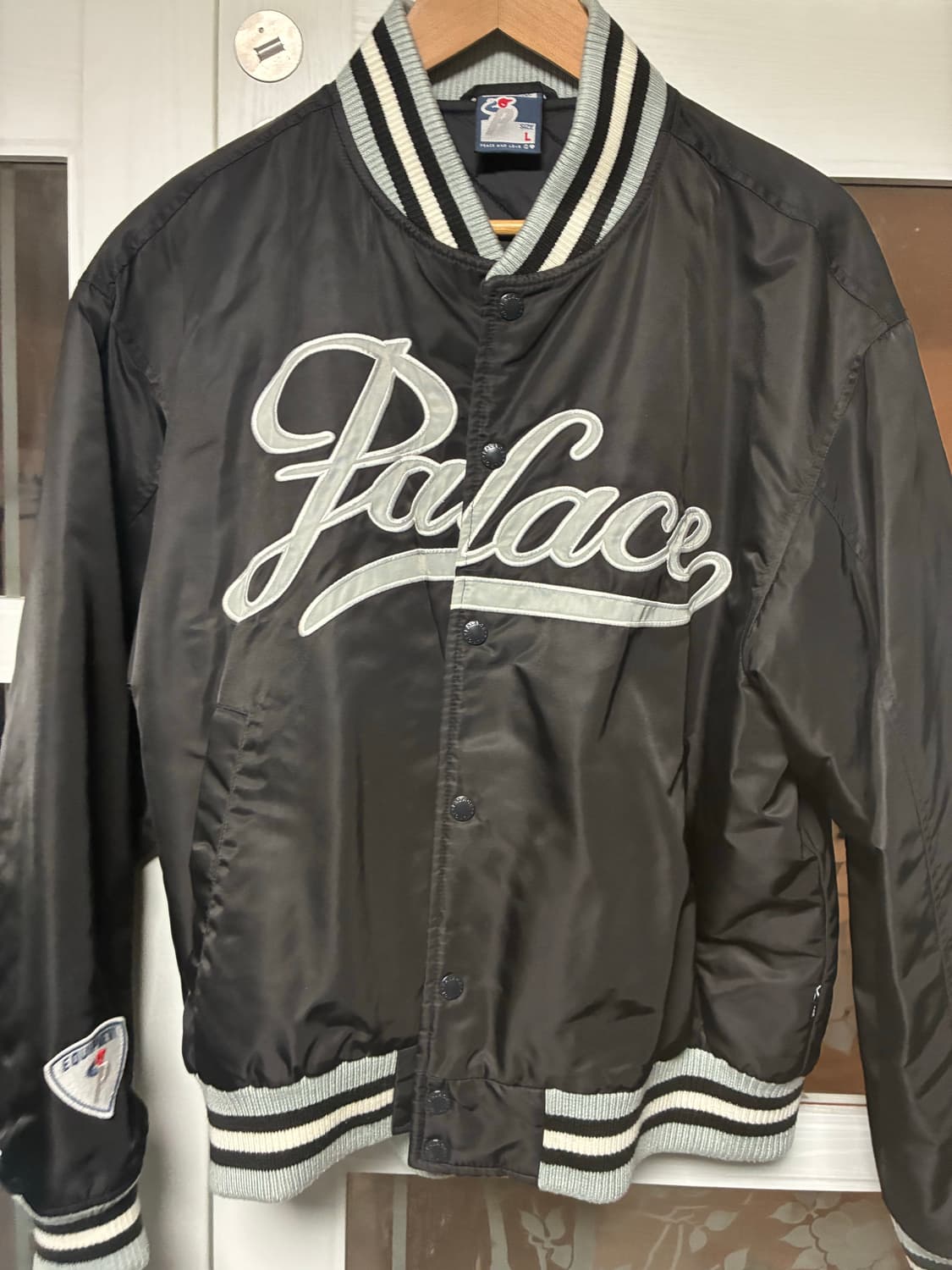 팔라스 사틴 아레나 블랙바시티 L사이즈 상품이미지2