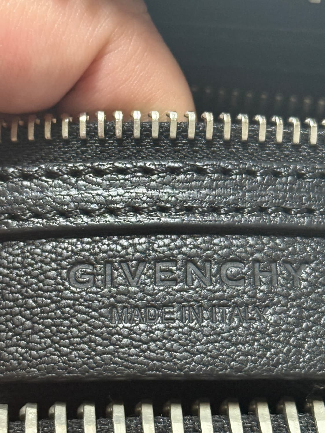 지방시 안티고나 블랙  상품이미지5