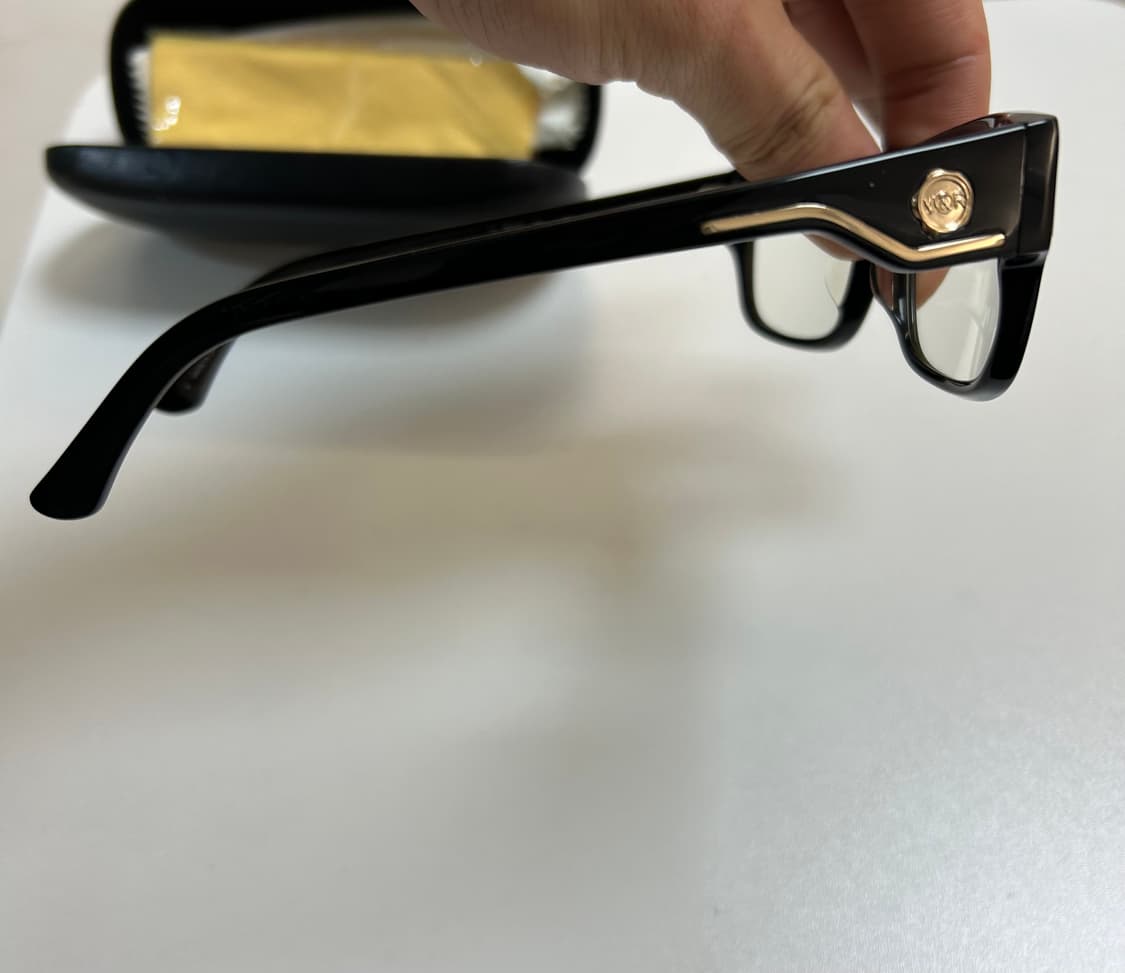 VIKTOR&ROLF 금장 뿔테안경 상품이미지3