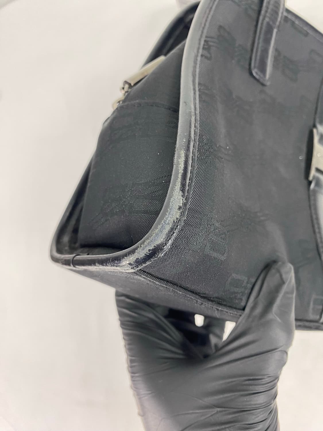 발렌시아가 BB로고 빈티지 모노그램 숄더백  <51> 상품이미지9