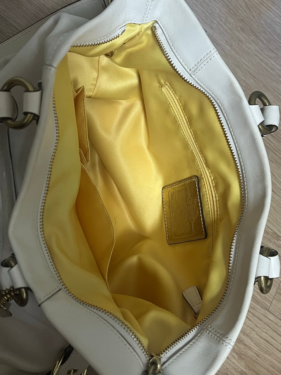 코치 아이보리 백 상품이미지3