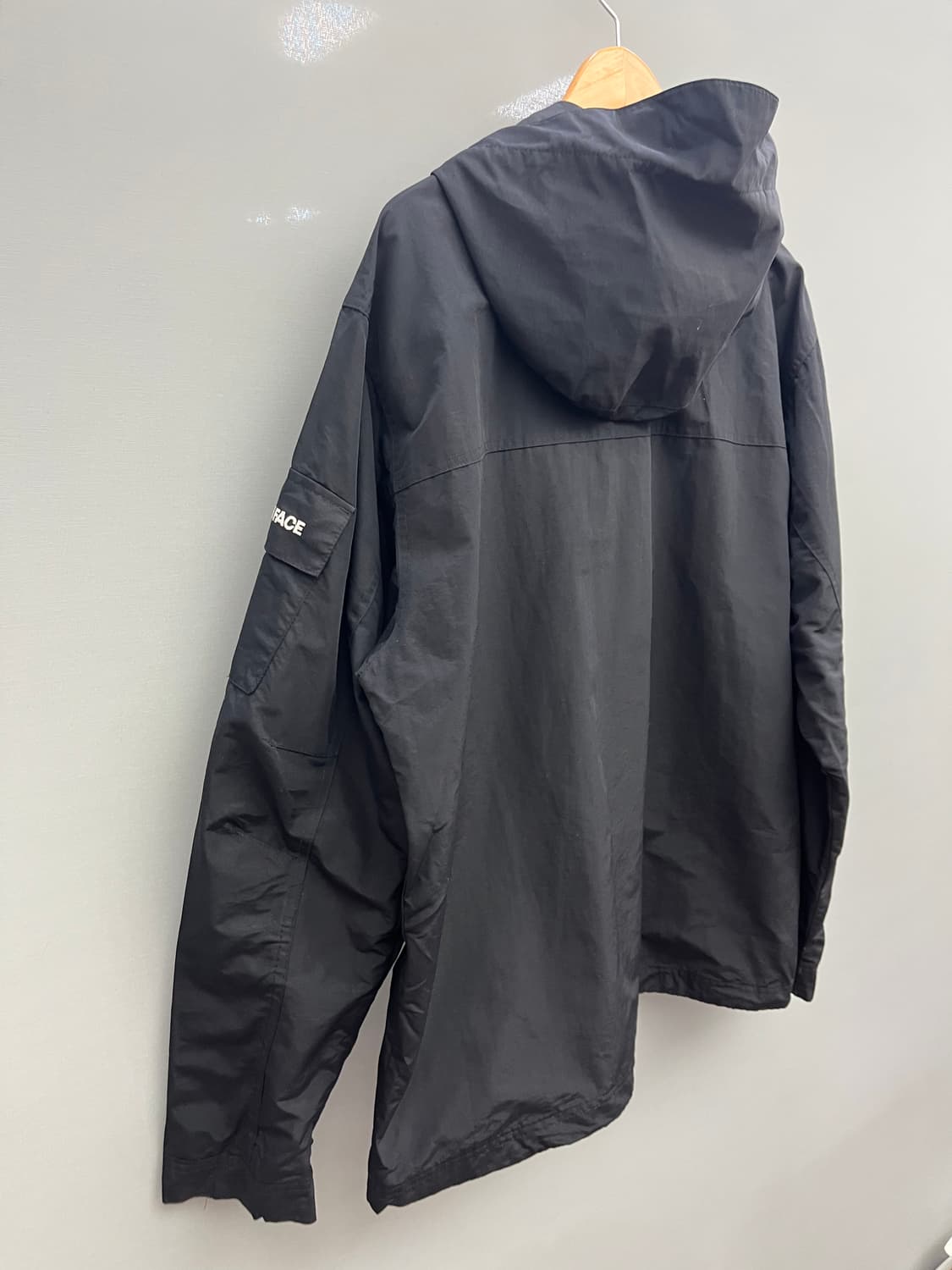 노스페이스 블랙 후드 바람막이 상품이미지7