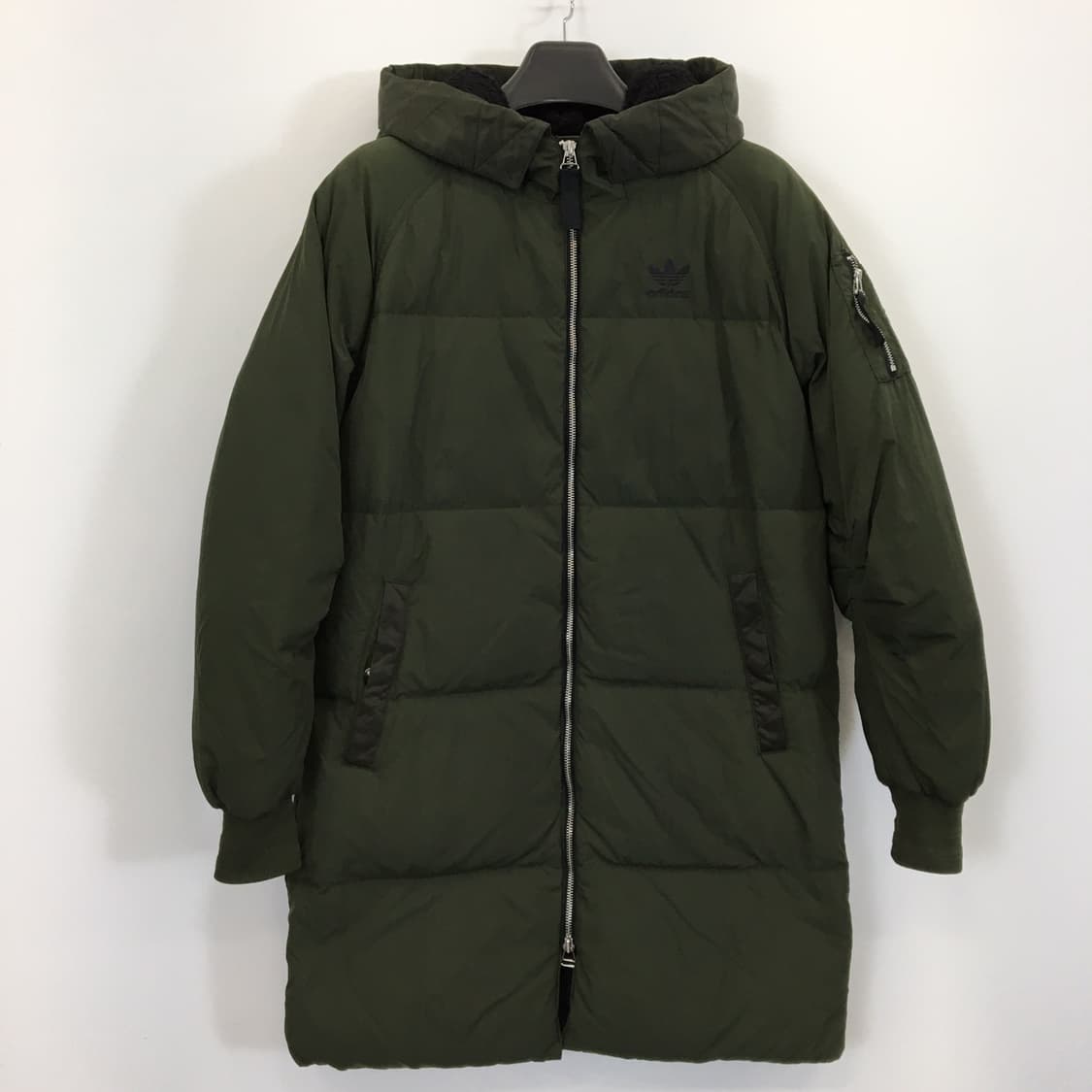 아디다스 덕다운 롱 봄버 카키패딩 85  상품이미지1