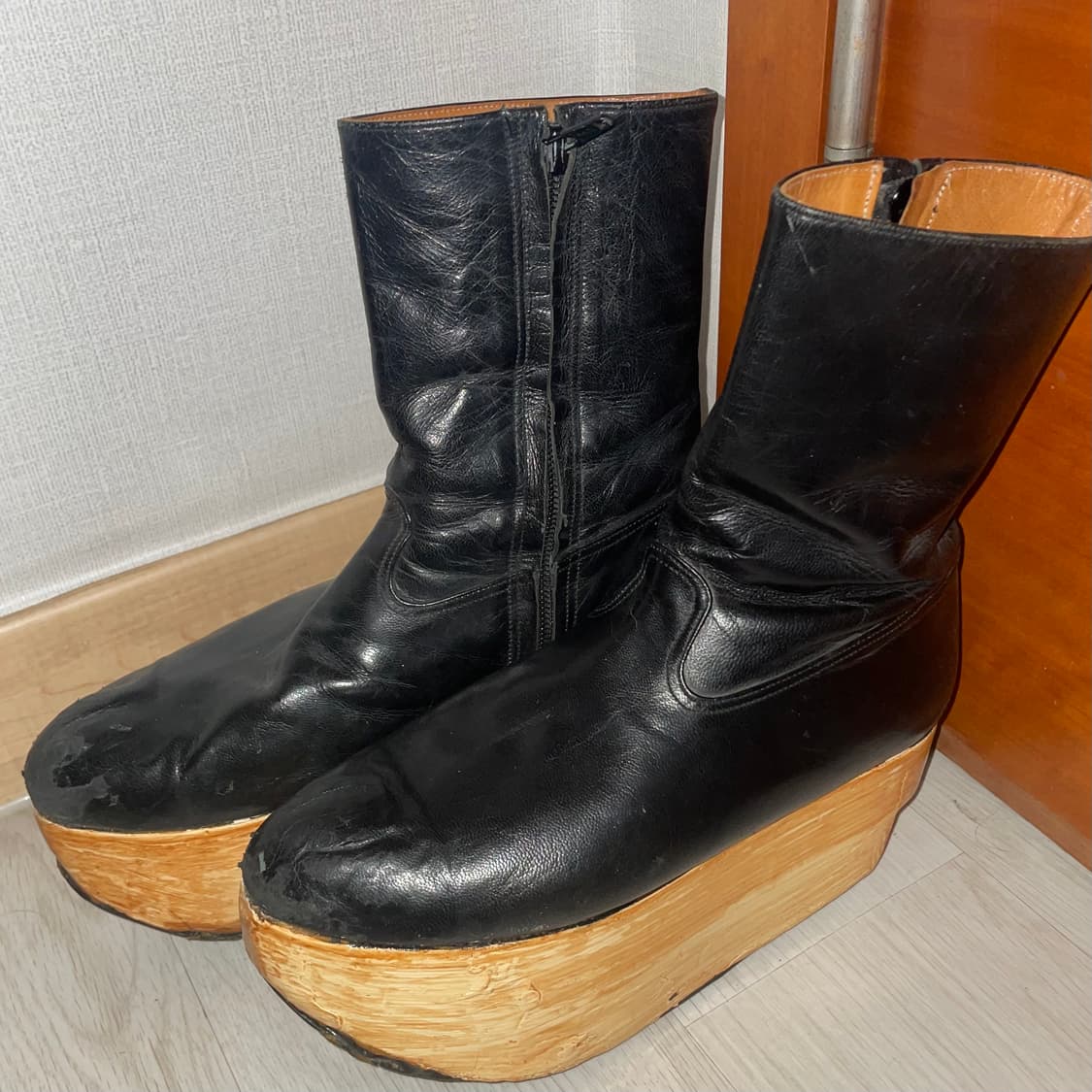 비비안웨스트우드 록킹홀스 부츠 rocking horse 상품이미지1