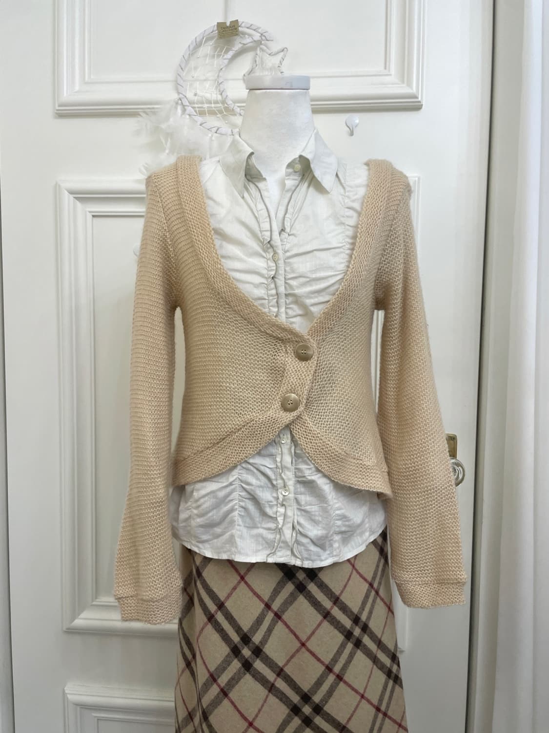 graish white shirring cute blouse 상품이미지9