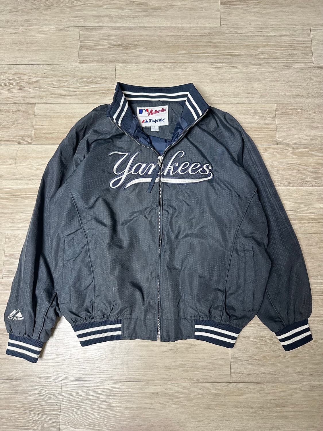 마제스틱 뉴욕 양키즈 바람막이 [남녀공용] 상품이미지1