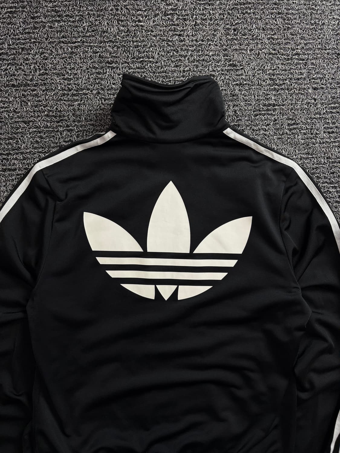 아디다스 우먼스 파이어버드 트레포일 빅로고 크롭 트랙탑 져지 1496 상품이미지1