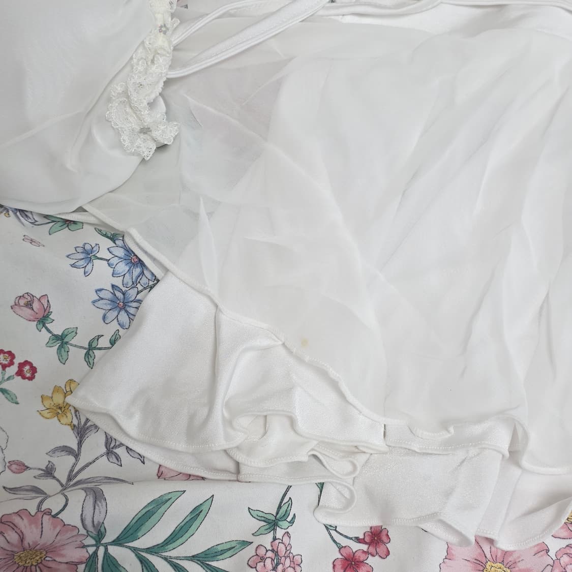 히메갸루st 화이트 빈티지 레이스 슬리브리스 셔링캉캉스커트 코디세트 상품이미지6