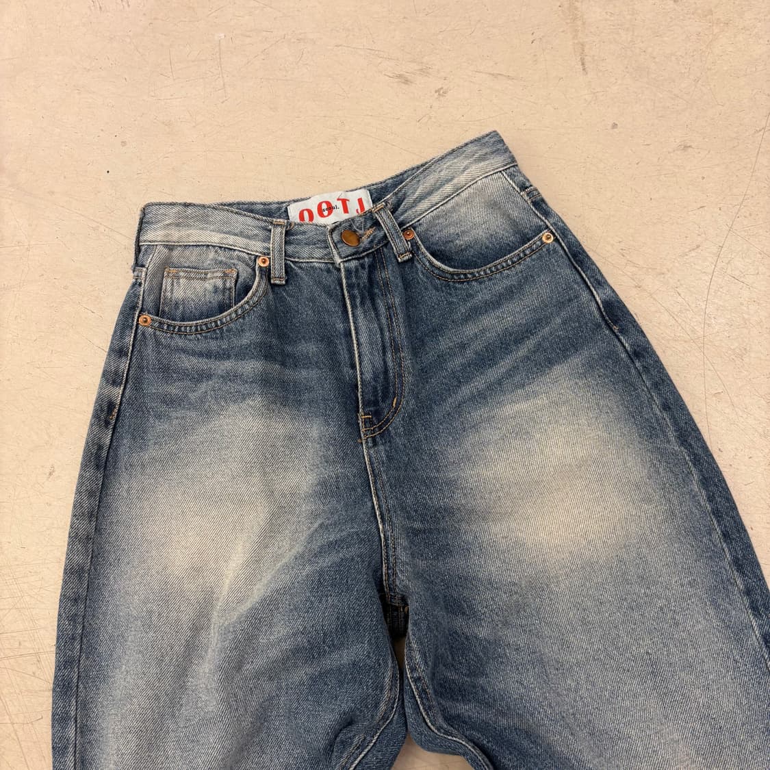 Ootj 워싱 커브드 데님 팬츠 상품이미지2