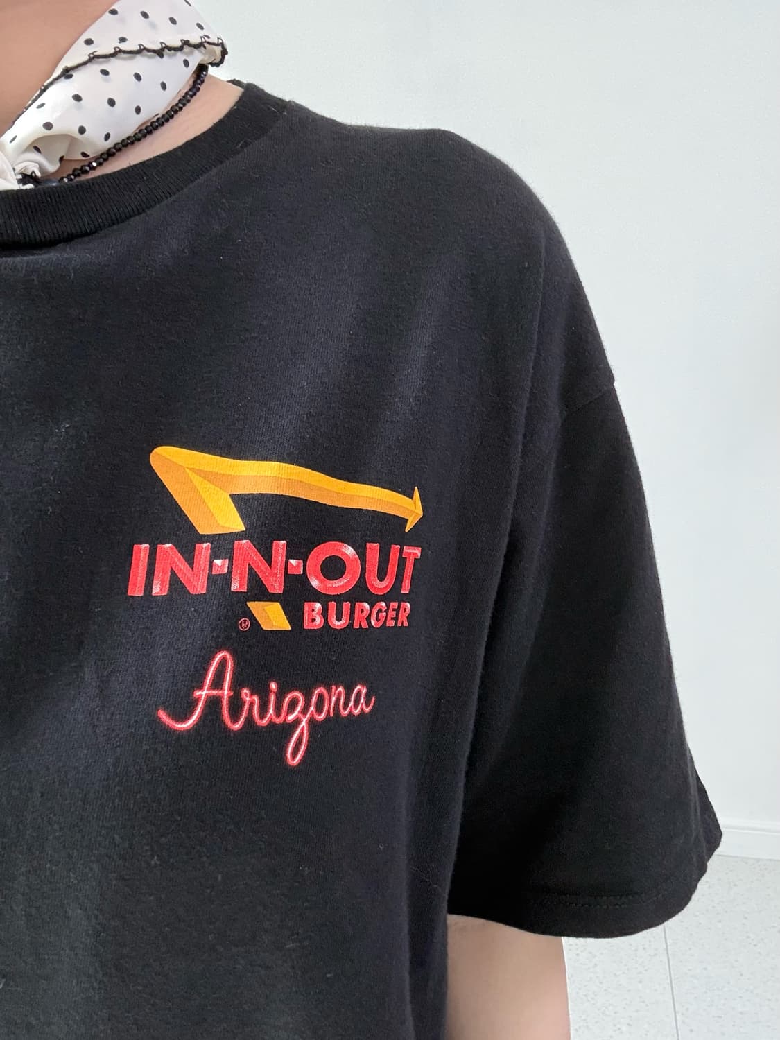 인앤아웃 아리조나 반팔티 상품이미지1