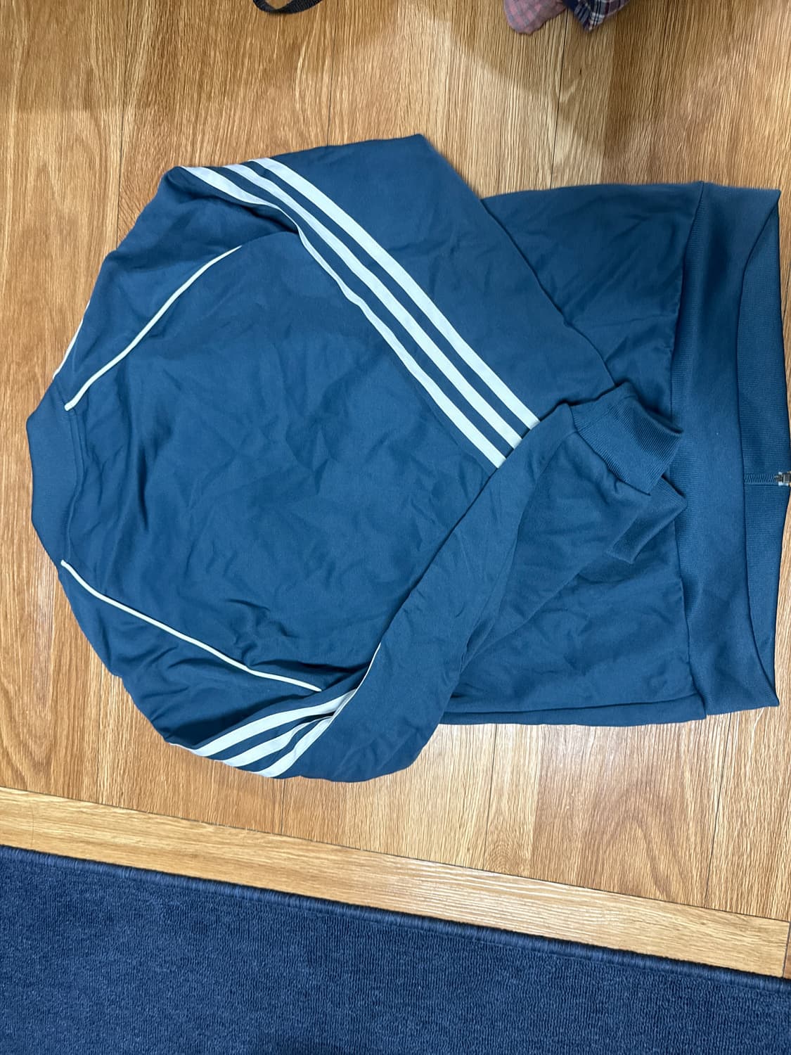 아디다스 트랙탑 상품이미지2