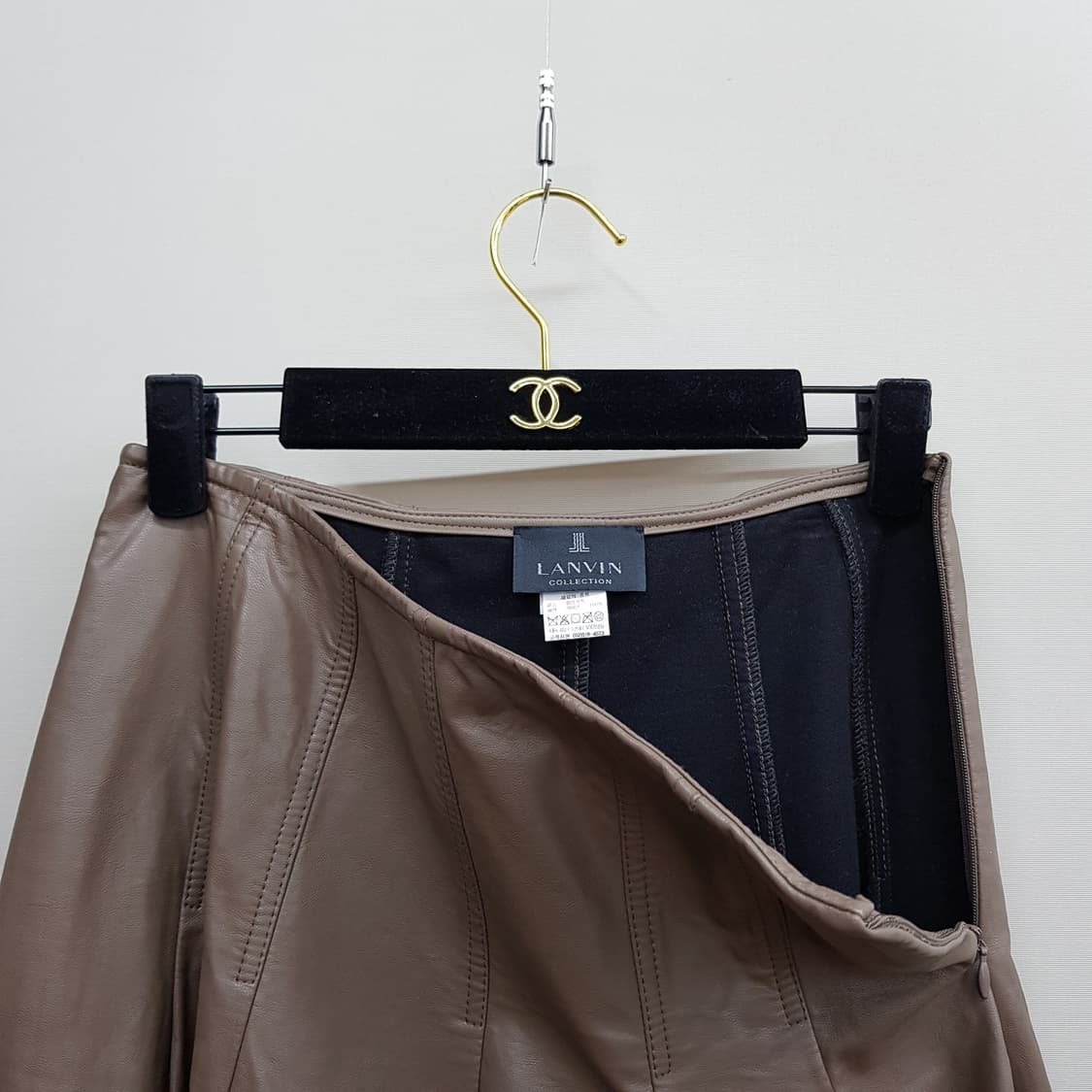 한섬 랑방 2020 플레어 레더 스커트 61-90사이즈 상품이미지2