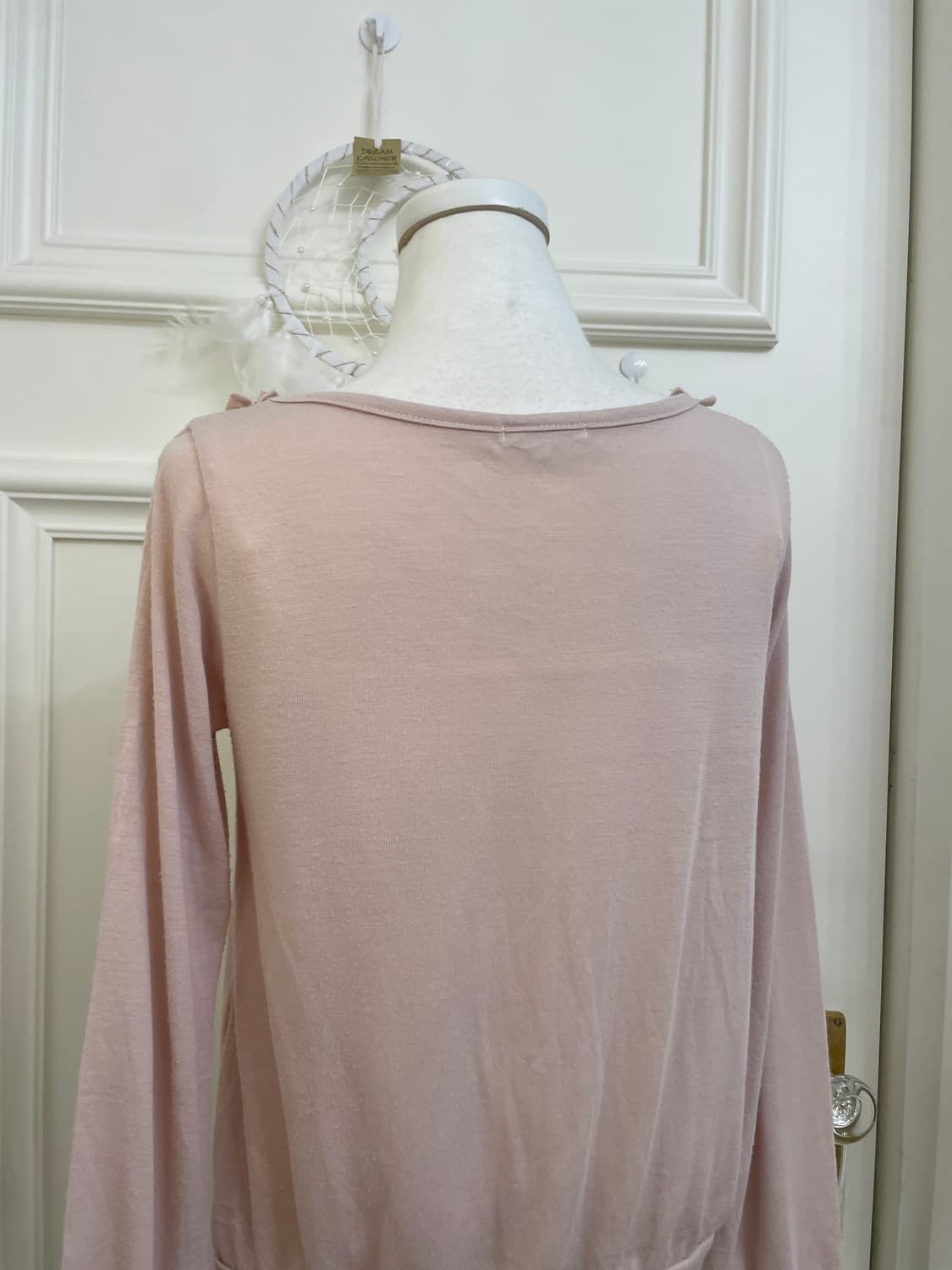 indipink ruffle v-neck top&ivory lace sl 상품이미지4