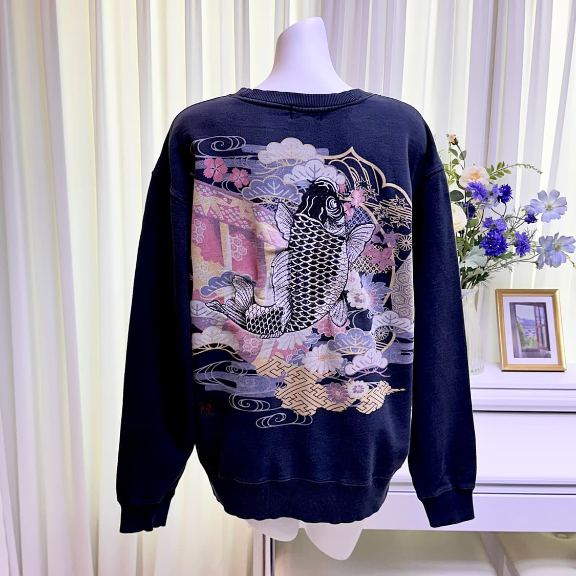 카라쿠리 타마시 코이 사쿠라 맨투맨 상품이미지1