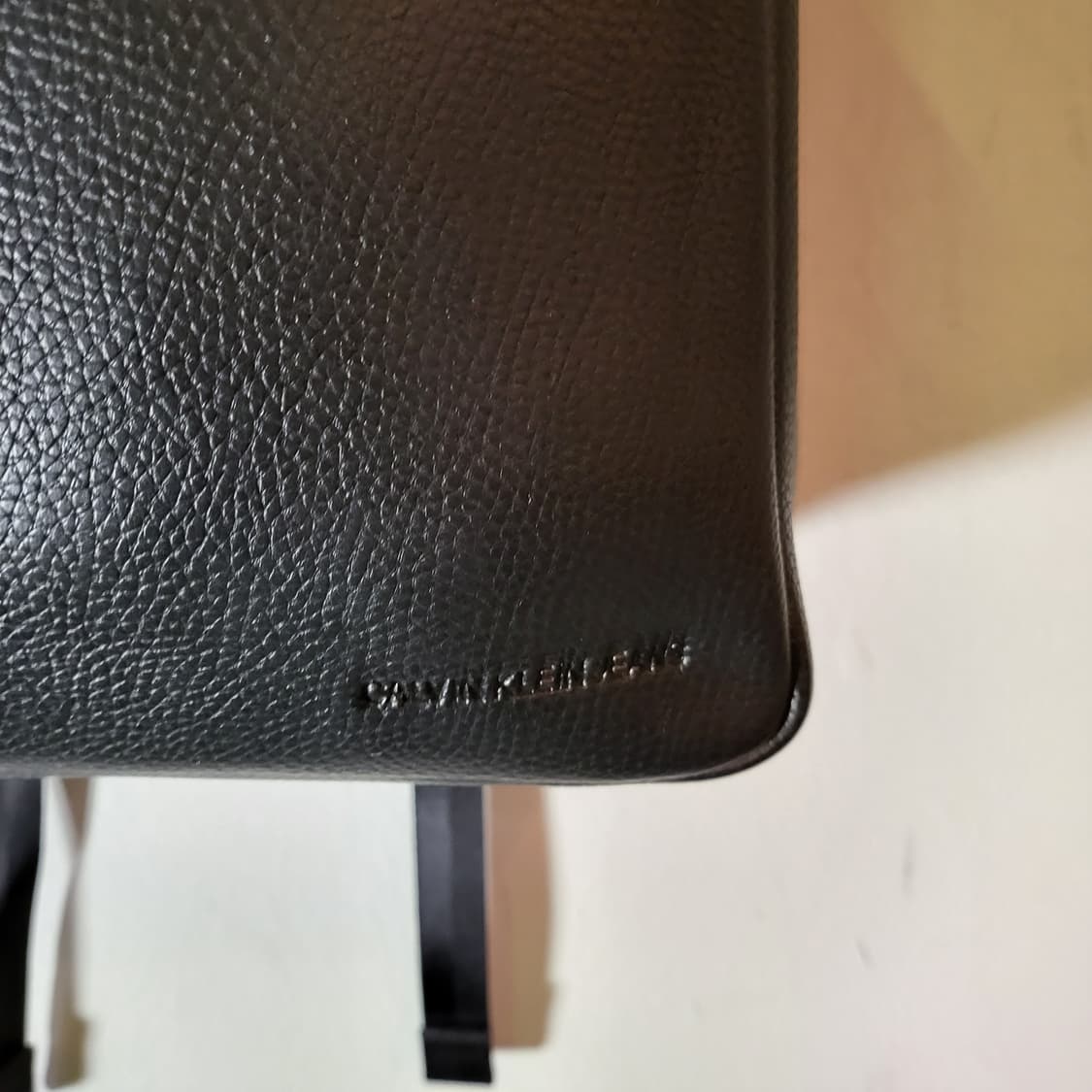 켈빈클라인 백팩 (페이크 레더) 상품이미지4