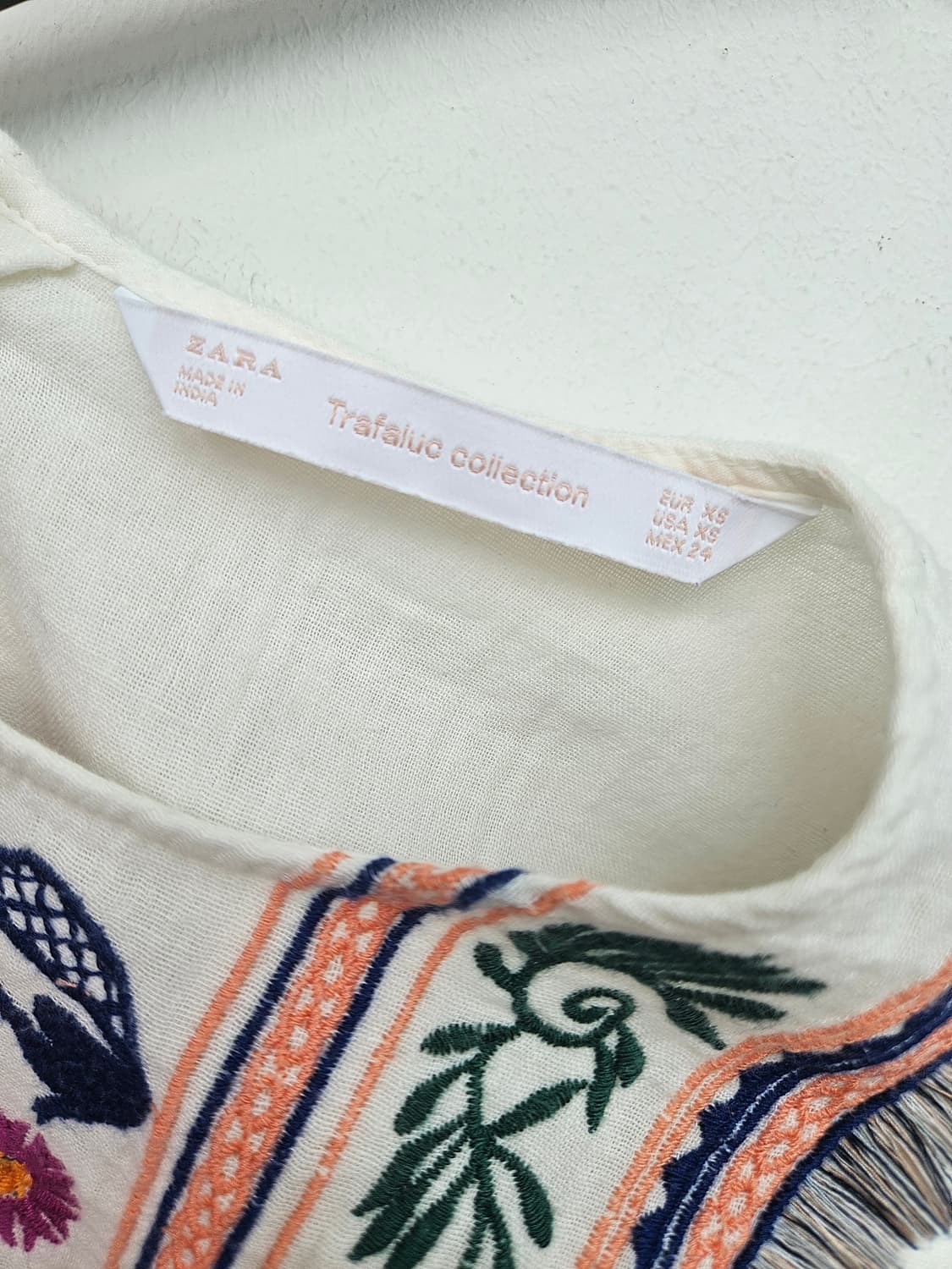 자라 자수 반팔 블라우스 상품이미지2