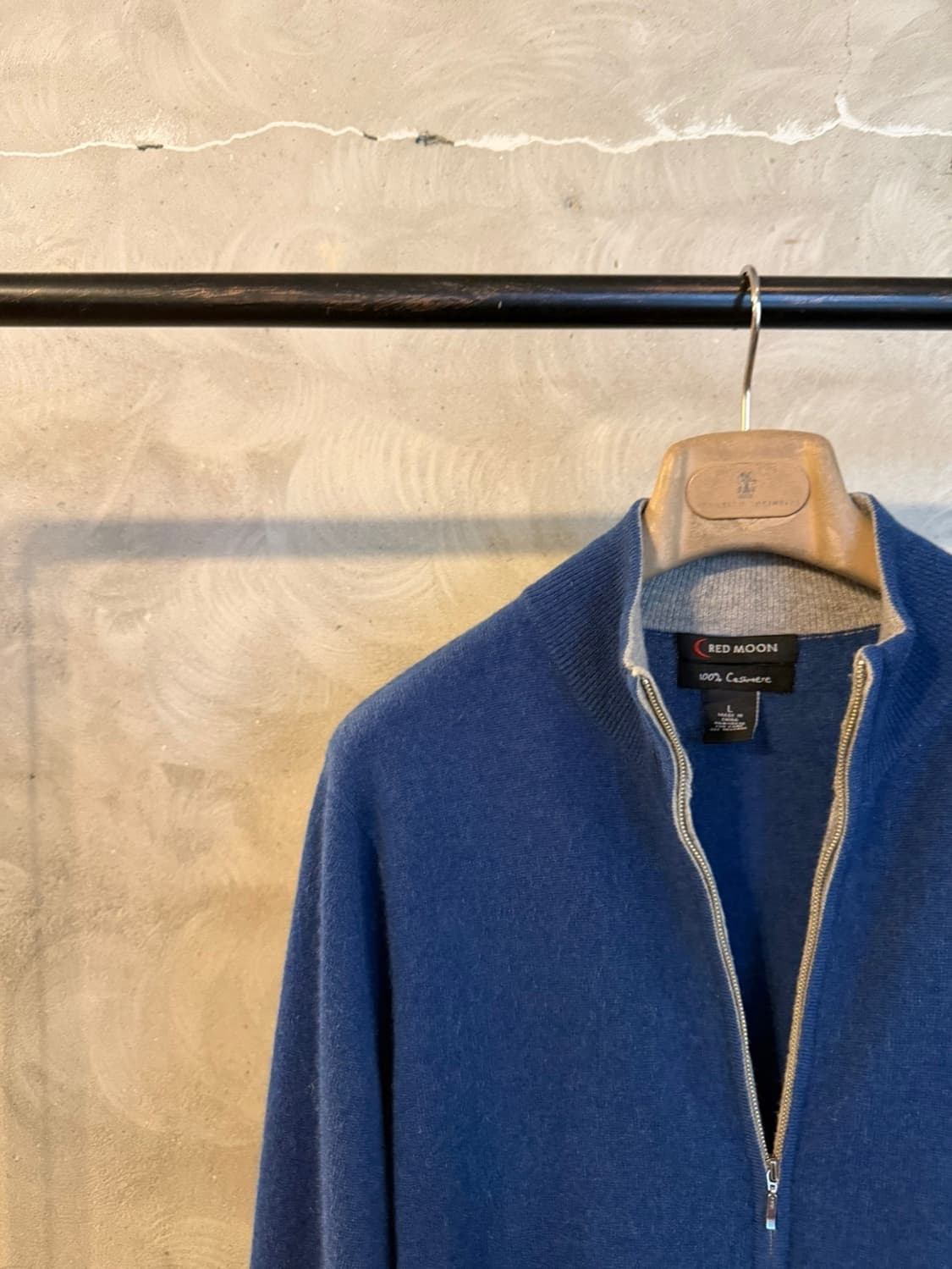 레드문 캐시미어 짚업 니트 100 상품이미지2